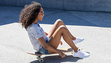 How to wear white sneakers: styling tips and outfit ideas
